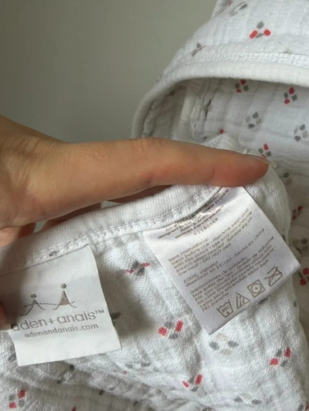 Aden + Anais Essentials Muslin Cotton Blanket